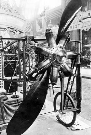 The rotary engine Gnome (model Oméga)